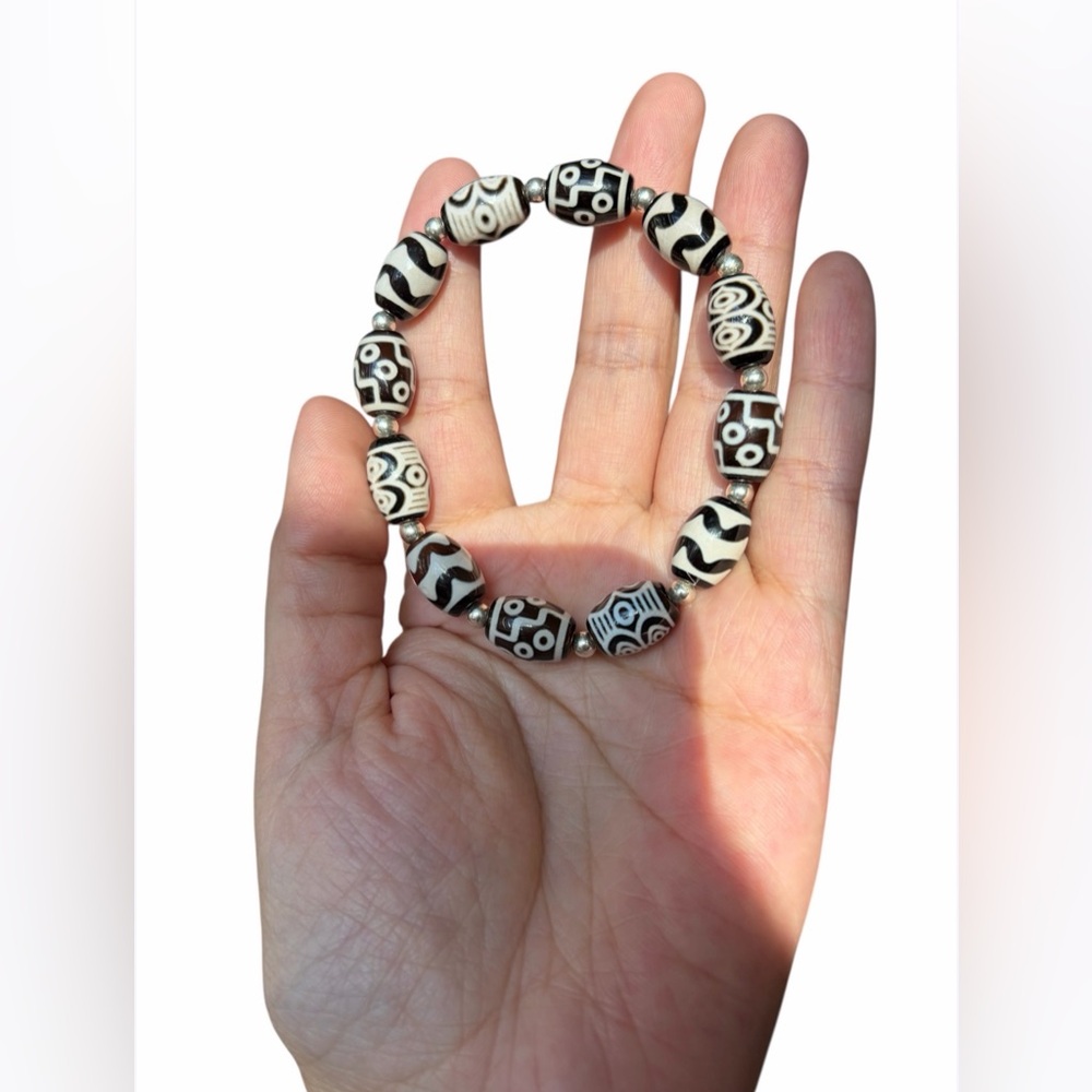 Tibetan Dzi Bead Bracelet